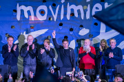 Kicillof se mostró con el Evita y alentó: “Quedarse en casa es hacerle el juego a la derecha”