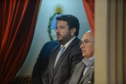 Mena cruzó a Milei: "Milman está mas sucio que una papa"