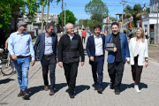Kicillof recorre la Provincia y lidera la campaña de la mano de Taiana 