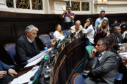 El massismo busca bloquear la reimpresión de boletas por el caso Espert