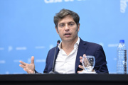 Kicillof reclama investigar “a fondo” el caso $Libra y el vínculo con Milei