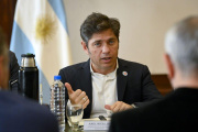 Kicillof a todo por el endeudamiento: La oferta que le hizo a los municipios