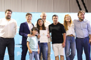 Junto a Kicillof, Ferraresi entregó 700 títulos y reforzó el mensaje de justicia social