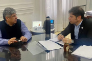 Kicillof recibió a Moyano para evitar un paro de camioneros y bajar la bronca en municipios MDF
