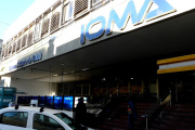 Crisis sanitaria en La Plata: médicos cortan servicios al IOMA por falta de pagos