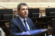 Uñac se lanza como presidente del peronismo y desafía la conducción partidaria