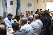 Paritarias: Kicillof citó a los gremios pero el escepticismo domina la antesala de la discusión