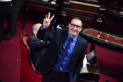 Luis Vivona se quedó con la Comisión de Reforma Política: ¿traba las reelecciones a intendentes?