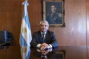 Denuncian que un secretario de Salud acumula expedientes sin firmar