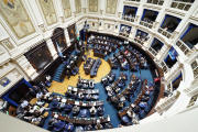 Los fondos para intendentes abren otra discusión en el peronismo
