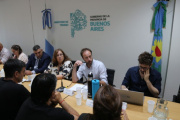 Expectativa por la mesa salarial con estatales y docentes