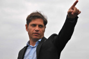 Kicillof cierra un plenario del peronismo santafesino con eje en el “futuro de la Nación”