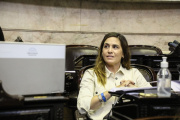 Jimena López destrozó el “Súper RIGI” y denunció un blindaje total sobre Manuel Adorni