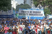 Los docentes, la cabeza de un reclamo que preocupa a Kicillof
