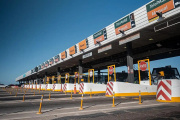 El gobierno bonaerense autorizó una nueva suba en los peajes de AUBASA