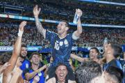 Milei salió a cruzar a Lionel Messi por sus declaraciones sobre la crisis económica