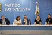 El peronismo pone en discusión “el nivel caótico” de endeudamiento familiar