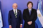 Milei y Lula, en las antípodas de la opinión pública: rechazo a la confrontación y respaldo a Brasil