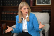 Verónica Magario contra Milei: "No vino a bajar la inflación sino a destruir el trabajo y la industria"