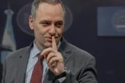 Vence el plazo para que Manuel Adorni justifique su patrimonio ante la Justicia
