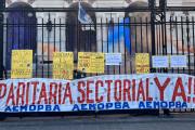 Trabajadores de Infraestructura paralizan el ministerio con reclamos a Katopodis