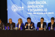 Sin interna, pero con La Cámpora marcando la cancha: Espinoza va por su reelección en la FAM