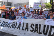 Residentes furiosos contra Kicillof por los sueldos en Salud: “más que escudo es un colador”