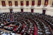 Con ayuda provincial, el oficialismo trabó la sesión en Diputados y blindó el DNU 70/2023