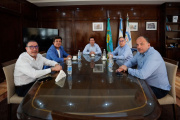 Nardini saca chapa de gestión y suma aliados de peso en la pelea por la Gobernación