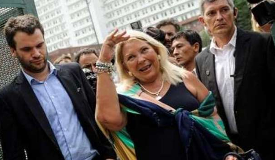 Carrió se corta sola y apuesta por una lista propia en septiembre