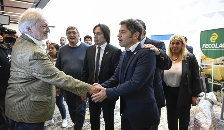 Kicillof pasó por CONINAGRO y le dio señales al campo
