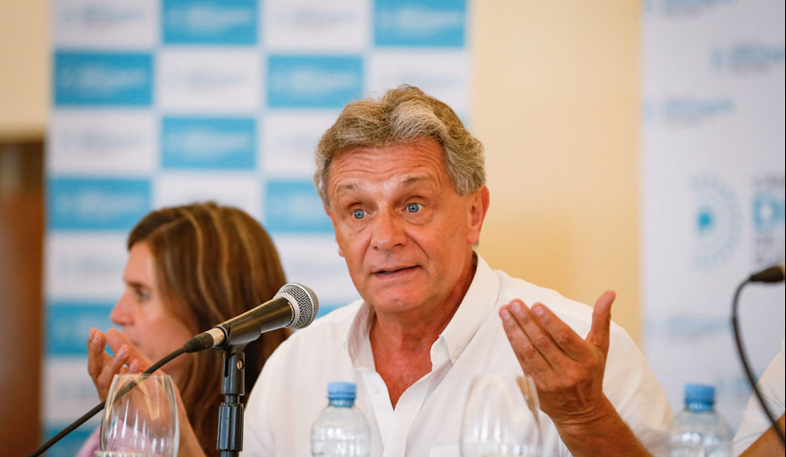 Pulti: “Mar del Plata y Argentina no pueden estar gobernadas por gente que no las ama”